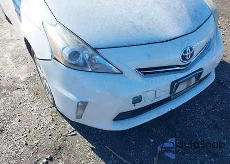 2012 Toyota Prius V Three из США, поврежденный, VIN JTDZN3EU7C3038415